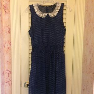 Peter Pan collar Forever 21 dress
